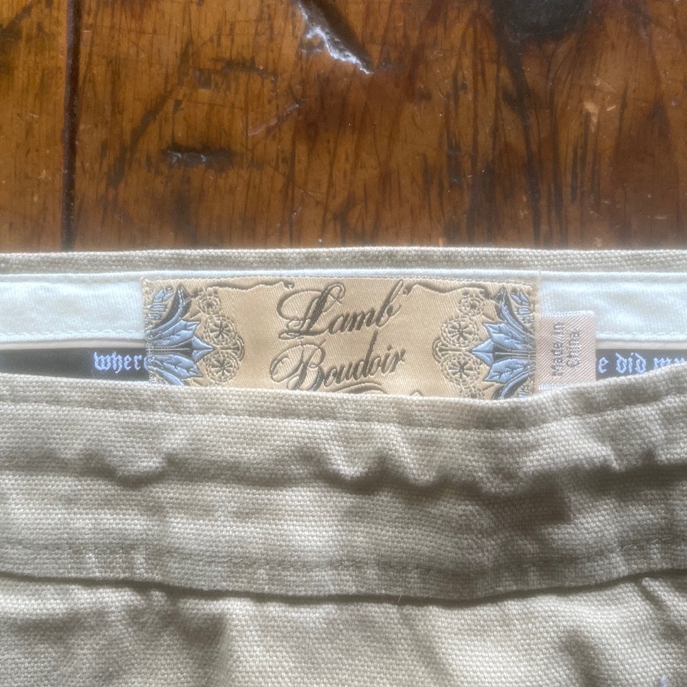 L.A.M.B pencil skirt by Gwen Stefani